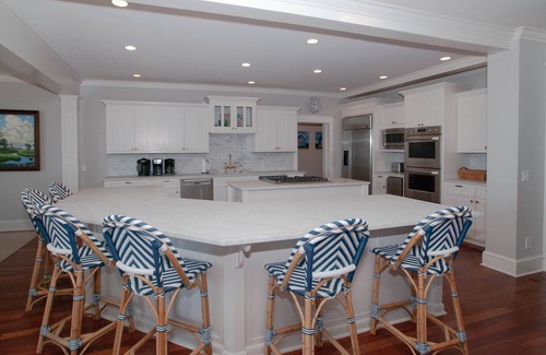 Isle of Palms Casa | FRENTE AL MAR | VIGA DE SOL | PISCINA | ASCENSOR | EXCELENTE PARA GRANDES FAMILIAS