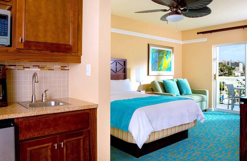 Palm Beach Complejo | Oceanfront - Studio - Marriott's Aruba Surf Club - Full Resort Access