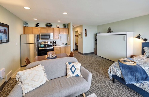 Lincoln City Condominio | Oceanfront Studio - Ground Floor - Sleeps 4