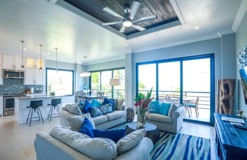 Placentia Condominio | Oceanfront Sunset Gecko Condo - Ground Floor 1A