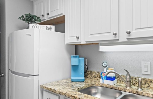 Litchfield by the Sea Condominio | OCEANFRONT: The Seabatical Suite at Bridgewater Resort / Litchfield By The Sea