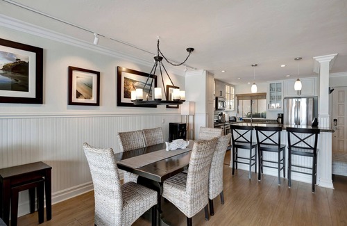 Solana Beach Condominio | Frente al mar! Unidad de esquina de vistas sin obstáculos - Totalmente remodelada