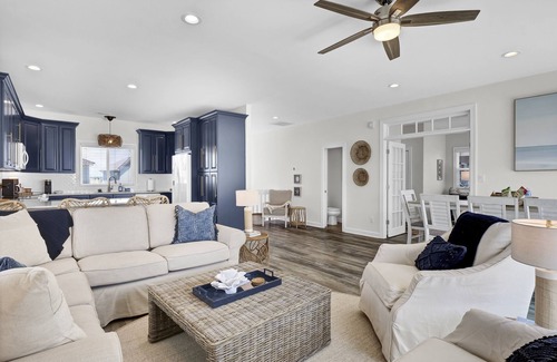 McCutcheon Field Casa | Oceanfront home w/ Relaxing views! Pet Friendly