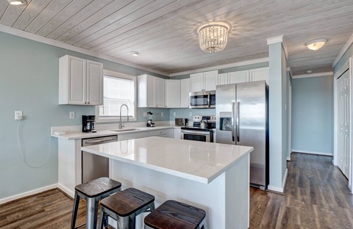 McCutcheon Field Casa | Oceanfront House w/ Direct Beach Access