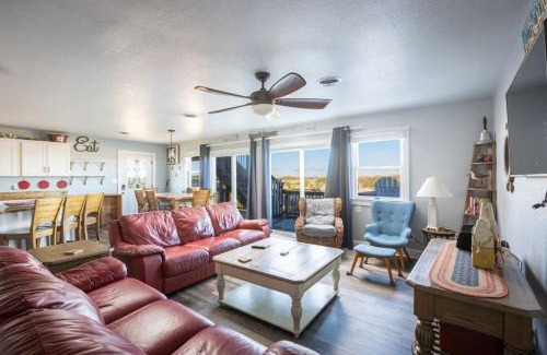 South Nags Head Casa | Oceanfront Views Private Beach Access and Hot Tub