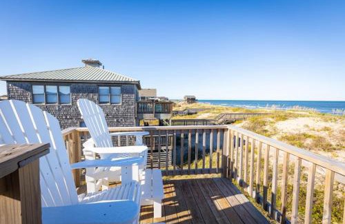 South Nags Head Casa | Oceanfront Views Private Beach Access and Hot Tub