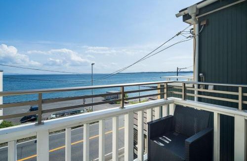 Yokosuka Casa | Oceanfront Villa Hale Kahakai - Vacation STAY 52334v