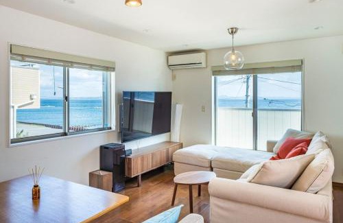 Yokosuka Casa | Oceanfront Villa Hale Kahakai - Vacation STAY 52334v