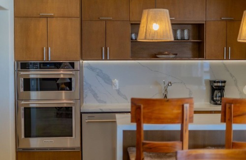 La Paz Villa | Beachfront Villa Nautilus at Puerta Cortes Resort - House Keeping and Golfcart