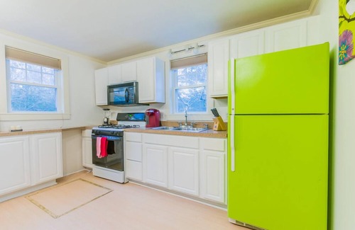 Ellisville Cabaña | Oceanfront with Peek a boo views of Cape Cod Bay