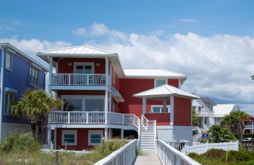 Kure Beach Casa | Oceanfront - Wraparound Porch