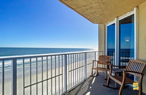 New Smyrna Beach Casa | Oceania Beach Club Superior Beachfront Condos