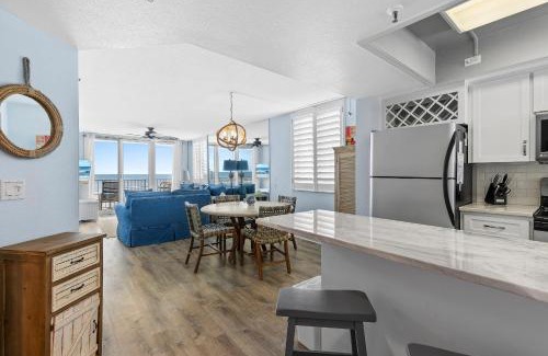 New Smyrna Beach Casa | Oceania Beach Club 301