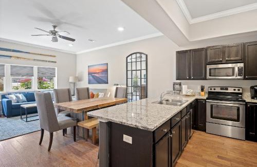 Miramar Beach Apartamento | Oceanic Oasis