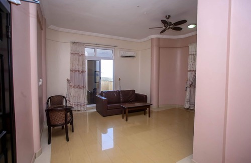 Accra Hotel | Oceanic Resort