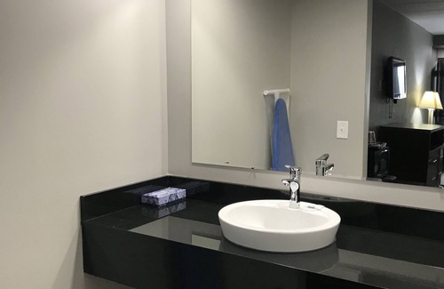 Northeast Virginia Beach Hotel | Oceans 24