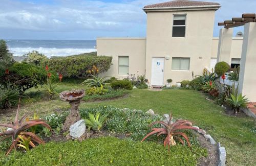 Hermanus Casa | Oceans Edge - Hermanus Beach Club