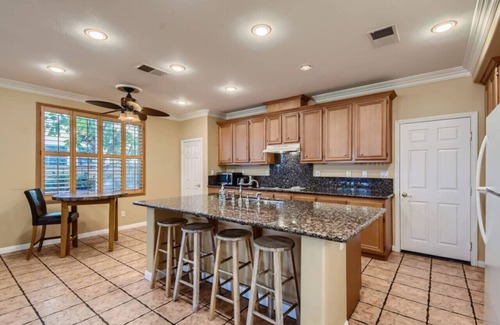 Ocean View Hills Casa | Ocean’s Edge Luxury Retreat + Ocean Views + Pool