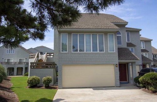 Corolla Light Casa | Oceanside, 485 ft to Beach Access, Community Amenities, 609, Black Dog
