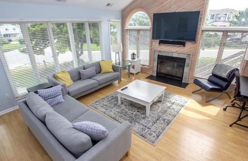 Corolla Light Casa | Oceanside, 485 ft to Beach Access, Community Amenities, 609, Black Dog
