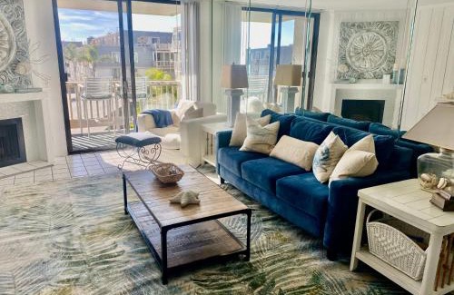 Townsite Casa | Oceanside Beach Condos