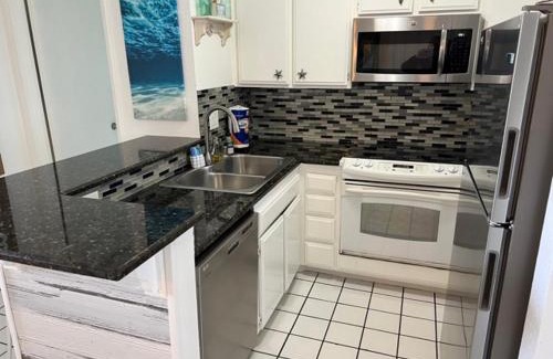 Townsite Casa | Oceanside Beach Condos