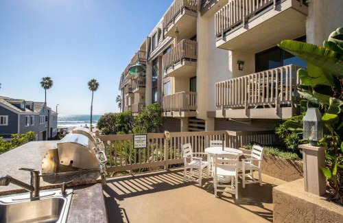 Townsite Casa | Oceanside Beach Condos