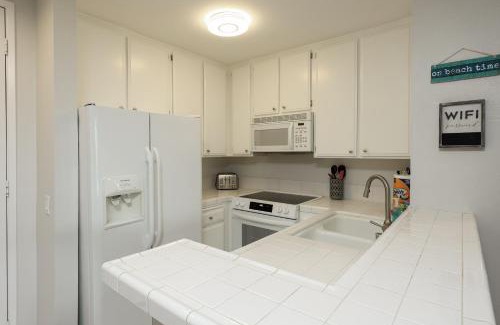 Townsite Casa | Oceanside Beach Condos