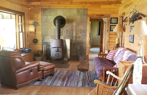 East Sullivan Cabina | Oceanside Cabin Near Acadia Park in Picturesque Downeast Maine