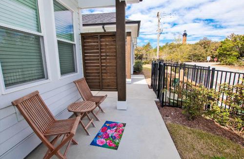 Corolla Light Casa | Oceanside, Comm Pool! Lighthouse Views! Close to beach, BC18B, Oh Whale