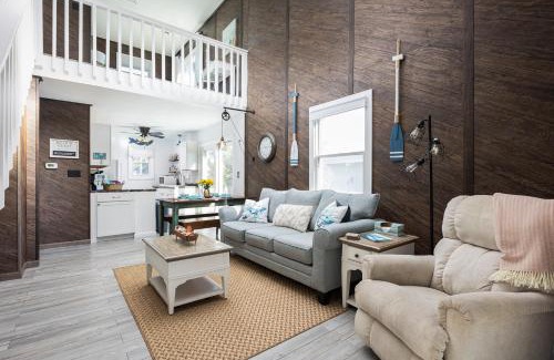 Kill Devil Hills Casa | Oceanside Cottage -3BDR 2BA-Walk to Beach!
