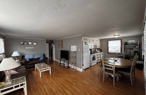 Beach Haven Terrace Casa | Oceanside Duplex 7 houses to Ocean Your Beautiful Beach Vacation Awaits