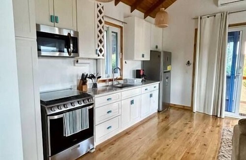 Bouvet Island Apartamento | Oceanside Casita at Seven Palms