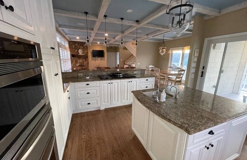 Beach Haven Terrace Casa | Oceanside home w/ pool, roof deck and all things provided.