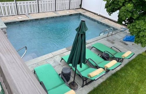 Oceanside Casa | Oceanside Home w/Salt Water Pool