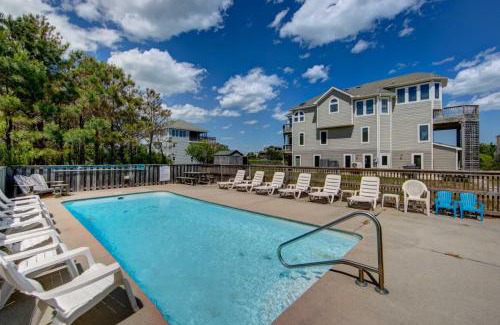 Whalehead Beach Casa | Oceanside in Whalehead with Pool Spa Sleeps 18