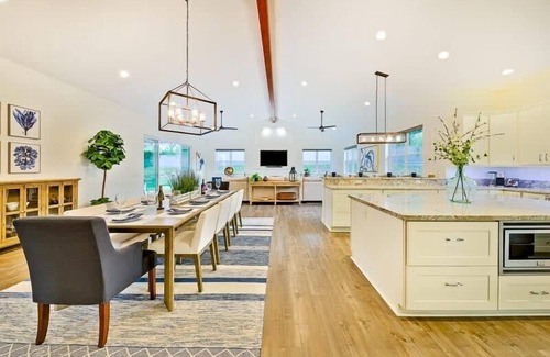 Fire Mountain Casa | Oceanside Oasis: Fire Mountain Retreat