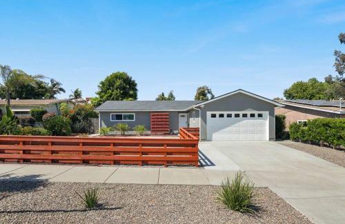 Oceanside Casa | Oceanside Oasis - King Bed, Pet Friendly, Fire Pit