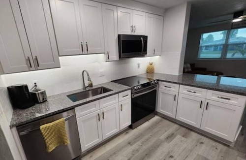 Ormond-by-the-Sea Casa | Oceanside Oasis