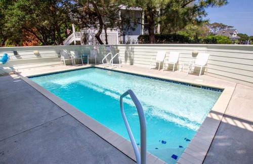 Corolla Light Casa | Oceanside, Pet Friendly, Private Pool, Hot Tub -17, Sugar Magnolia