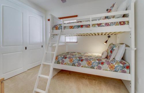 Townsite Casa | Oceanside Sunset Shores