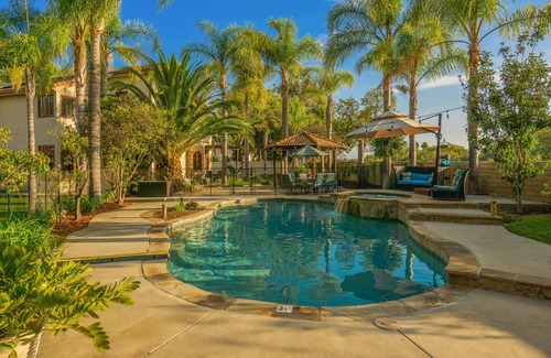 North Valley Casa | Oceanside Tropical Resort with HEATED POOL & SPA!