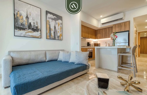 Colonia Olímpica Apartamento | Oceanview 1 BR Condo with Pools and Beach Access