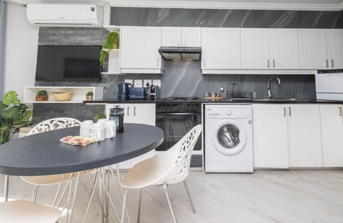 Lagoon Beach Apartamento | Oceanview Bliss - Neptune Isle