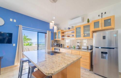 La Ventana Casa | Oceanview condo w Resort amenities Steps to Beach