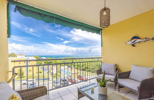 Lajas Casa | Luxury Suite, Beachchairs, Coffee & Bikes, 6PP