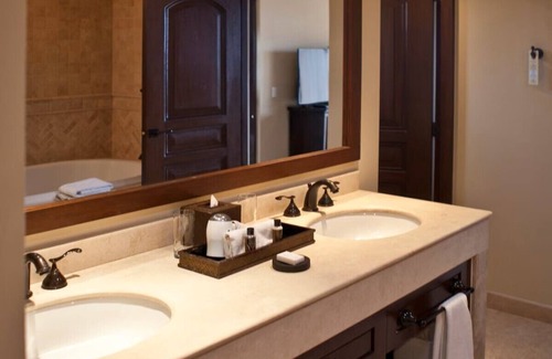 Paraíso Escondido Complejo | Oceanview Luxury Villa at Montecristo Estates – Your Private Cabo Escape Awaits