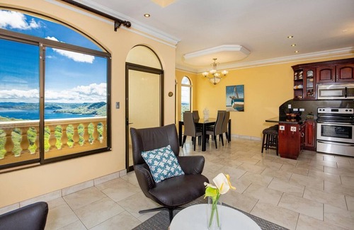Playa Hermosa Condominio | Beautiful Ocean View Penthouse 2 bedroom 2.5 bathroom - Casa Q
