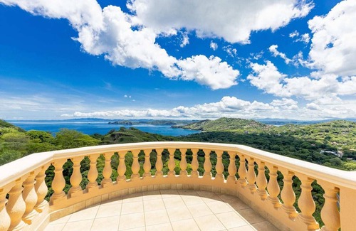 Playa Hermosa Condominio | Beautiful Ocean View Penthouse 2 bedroom 2.5 bathroom - Casa Q