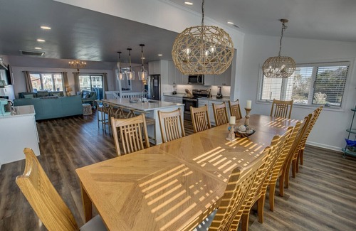 Sandbridge Casa | Oceanview,Private Pool,Slps16,dogs ok,close to beach,military discount